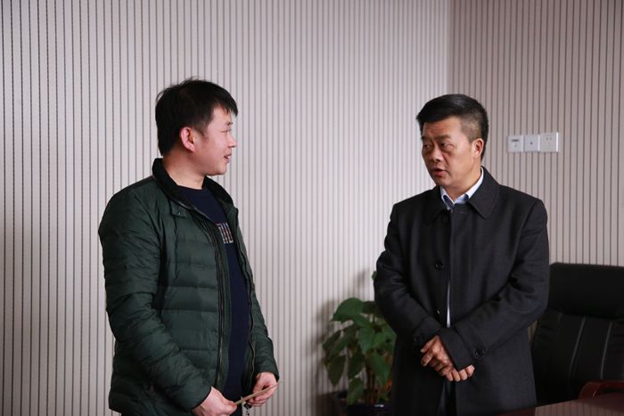 西南能矿董事长_西南能矿仇雅鸣