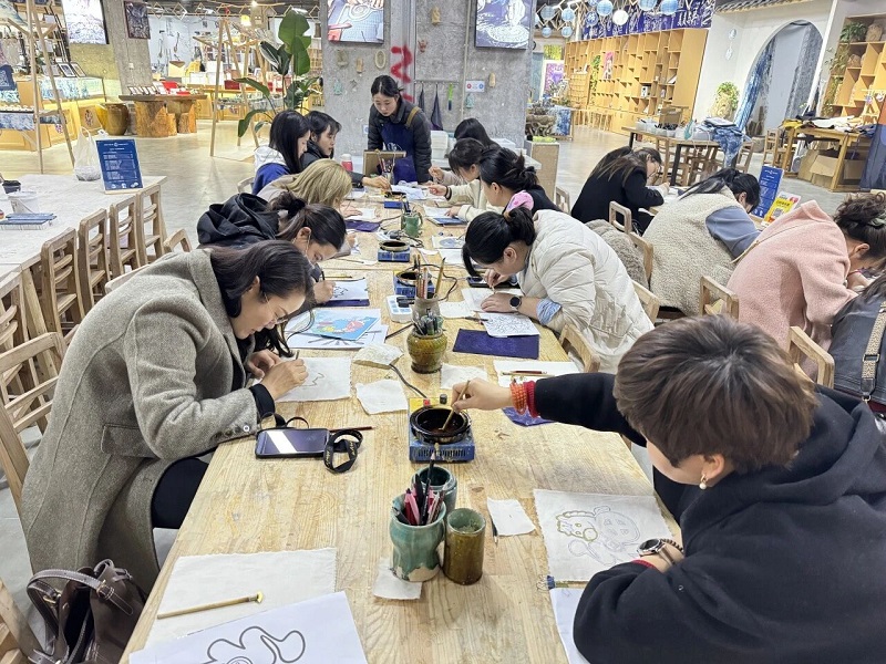 1773048307633176.jpg 8415d1bb561989db1940f2a69a5025ac.jpg