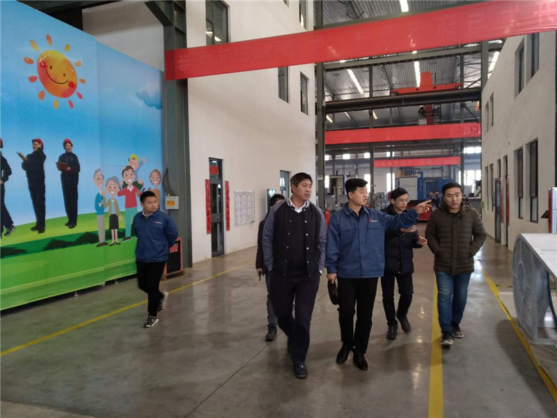 遵义能矿董事长李化聪赴山东淄博考察调研生态建材项目5.jpg
