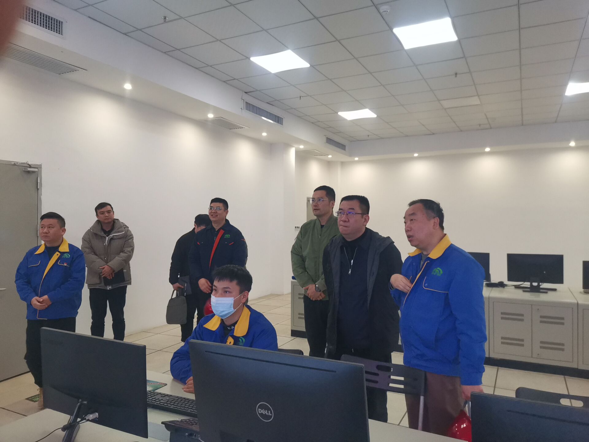 QQ图片20220104170254.jpg