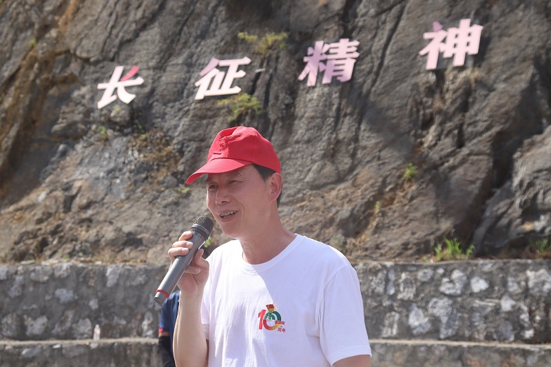 石显银.jpg