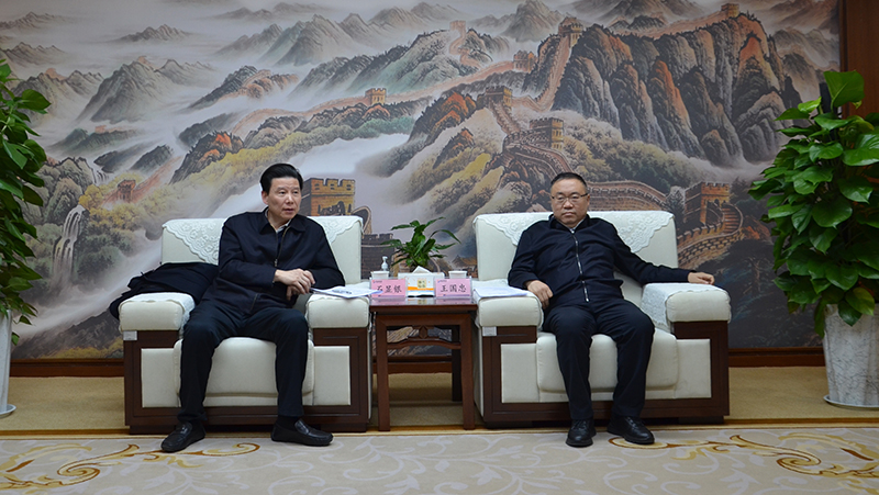 与王国忠会谈.jpg