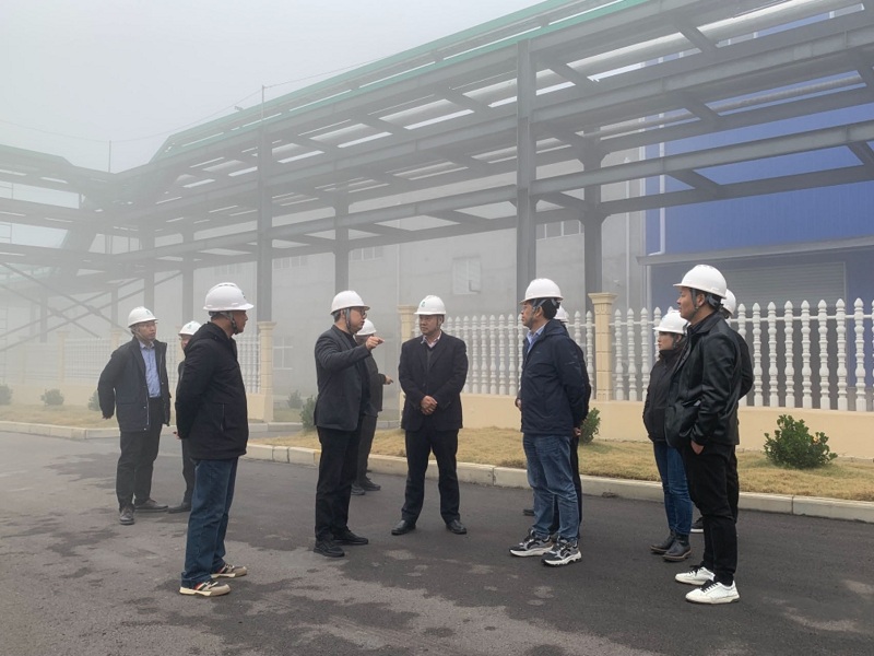 1.在新洋丰公司钟祥基地调研考察.jpg